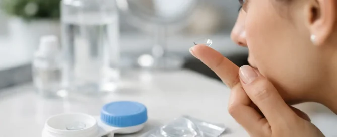 When Do Contact Lenses Expire? What to Check